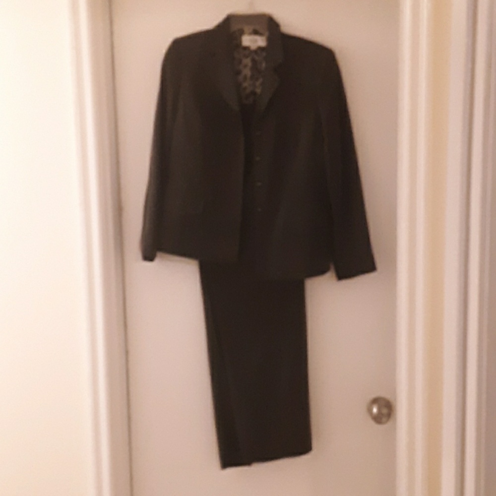 Womens petite size 6